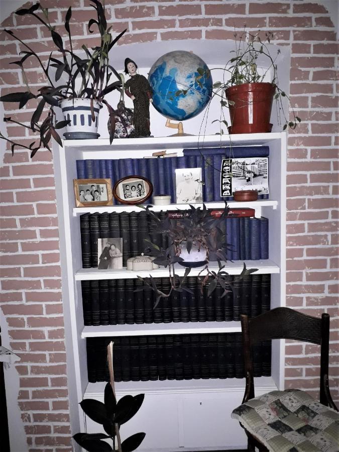 Guest House Meri Poppins Dedoplis Tskaro Esterno foto